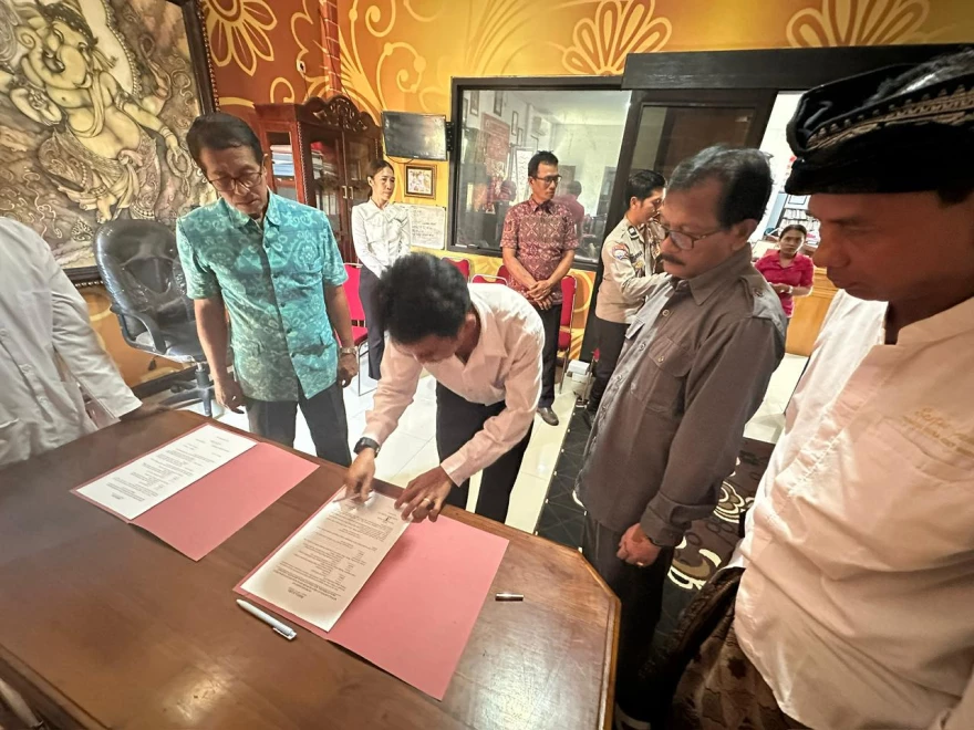 Pemberhentian dan Pengangkatan Kepala Kewilayahan Banjar Dinas Kalanganyar Kangin